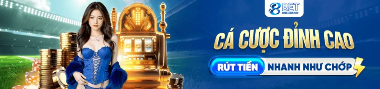 Sân vận động đầy ắp người hâm mộ và logo KU711 nhà cái nổi bật
